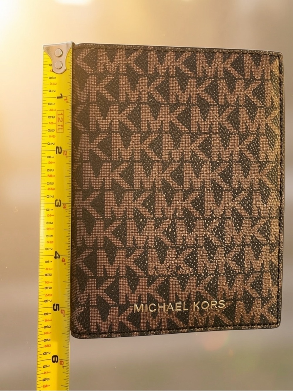 Michael Kors MK Signature Passport Holder Designer Travel Wallet Luxury Chic - Picture 6 of 7